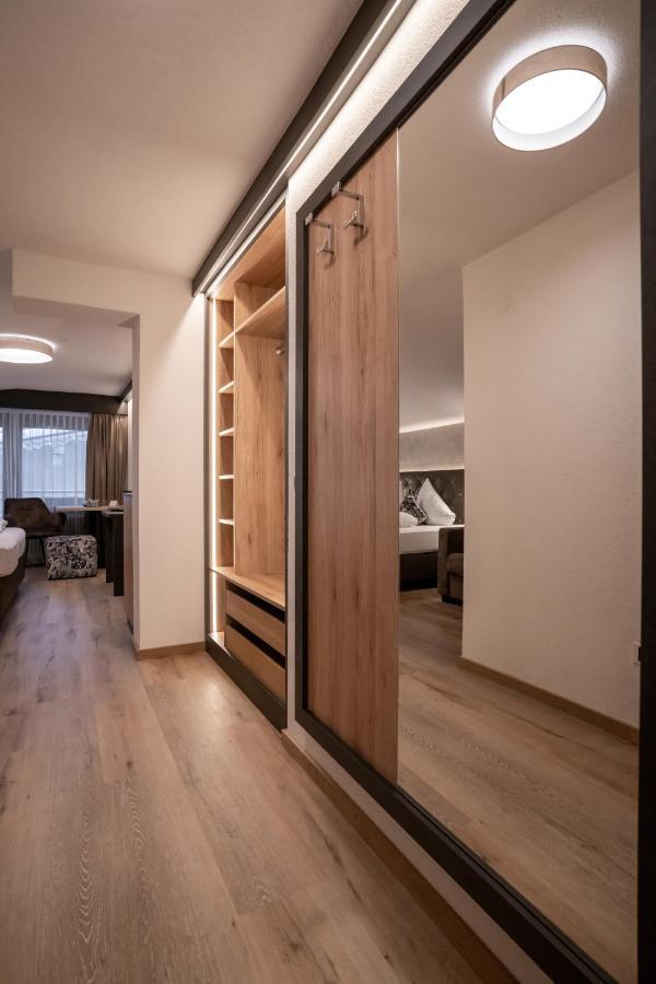 Alphotel Garni Salner Ischgl Exteriér fotografie