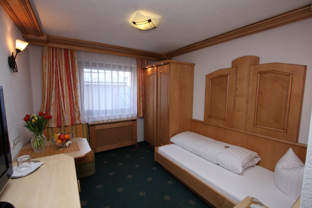 Alphotel Garni Salner Ischgl Exteriér fotografie