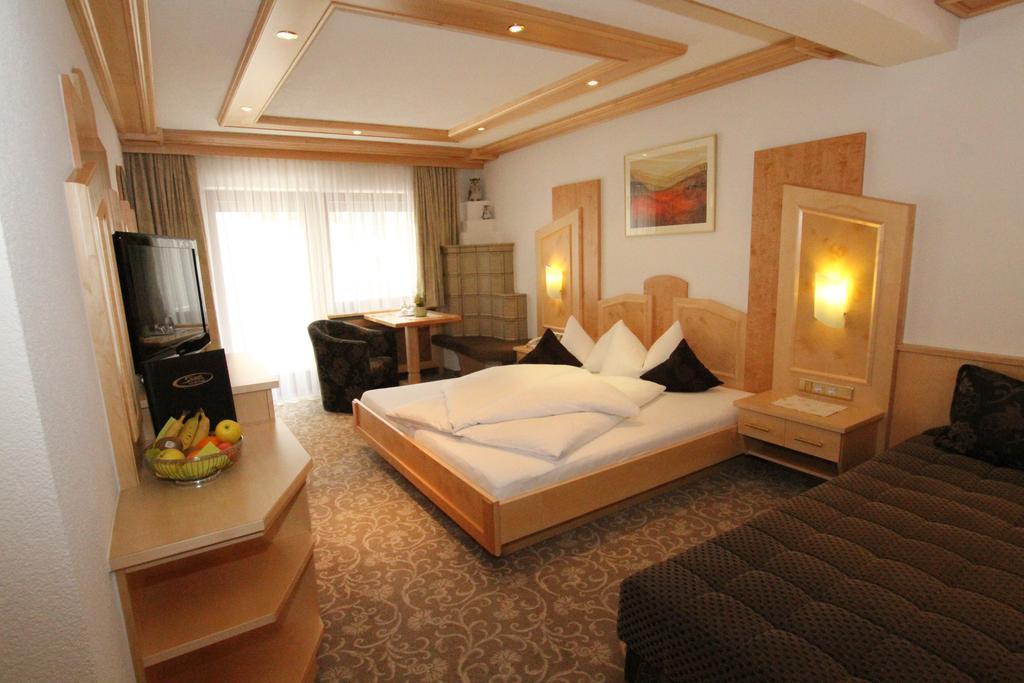 Alphotel Garni Salner Ischgl Exteriér fotografie